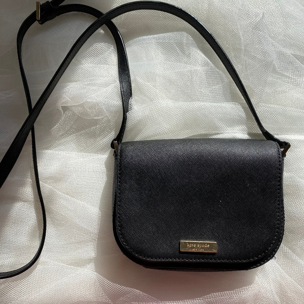 Kate Spade Black Crossbody Handbag Saffiano Leathe